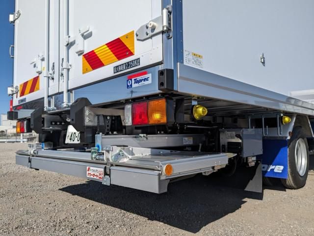 MITSUBISHI FUSOU FIGHTER 2025 Image 31