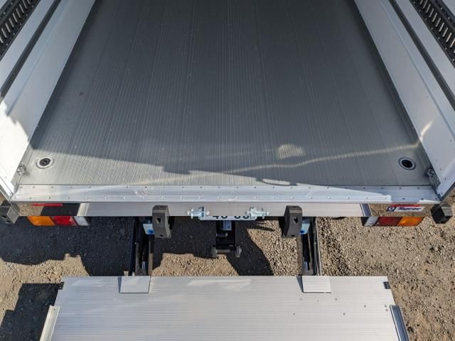 MITSUBISHI FUSOU FIGHTER 2025 Image 31