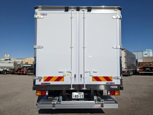 MITSUBISHI FUSOU FIGHTER 2025 Image 31