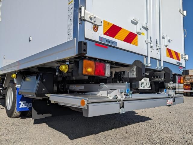 MITSUBISHI FUSOU FIGHTER 2025 Image 31