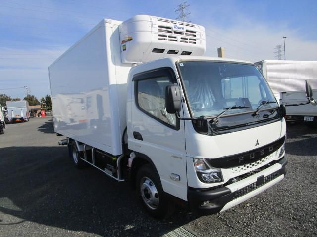 MITSUBISHI CANTER 2025 Image 31