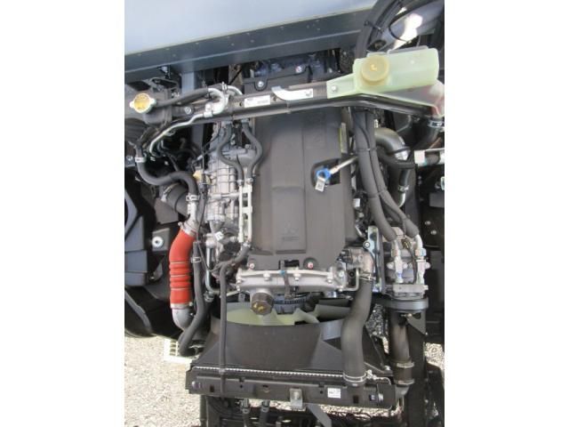 MITSUBISHI CANTER 2025 Image 31