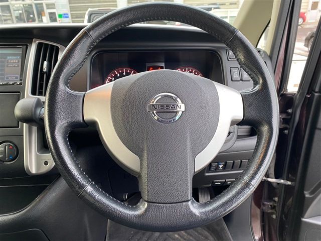 NISSAN SERENA  WG 4WD 2010 Image 31