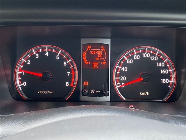 NISSAN SERENA  WG 4WD 2010 Image 31