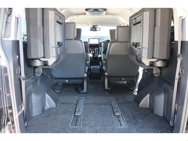 MITSUBISHI DELICA D:5 4WD 2024 Image 31