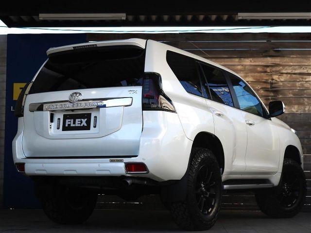 TOYOTA LANDCRUISER PRADO 2014 Image 31