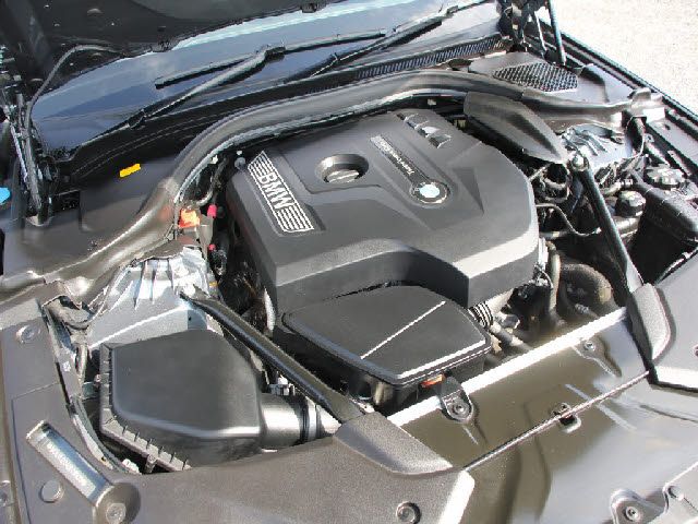 BMW 5SERIES SEDAN 2018 Image 31