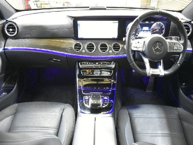 MERCEDES BENZ MERCEDES AMG E CLASS 2019 Image 31