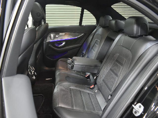 MERCEDES BENZ MERCEDES AMG E CLASS 2019 Image 31