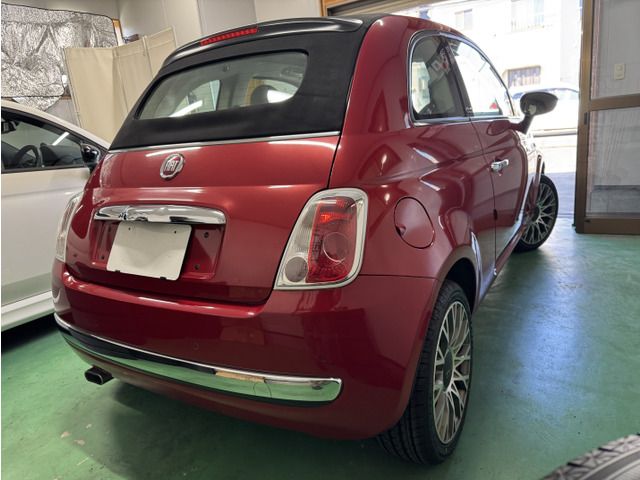 FIAT 500C 2010 Image 31