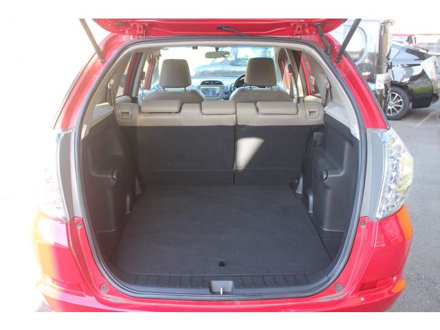 HONDA FIT SHUTTLE HYBRID 2013 Image 31