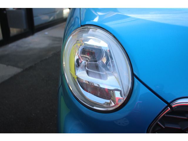 DAIHATSU CAST ACTIVA 2017 Image 31