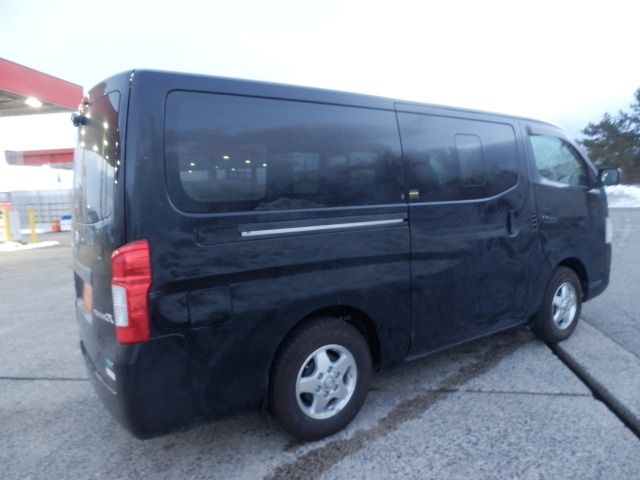 NISSAN NV350 CARAVAN 4WD 2014 Image 31