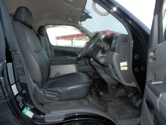 NISSAN NV350 CARAVAN 4WD 2014 Image 31