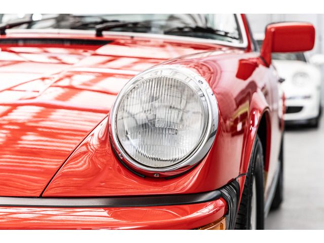 PORSCHE 911 1977 Image 31