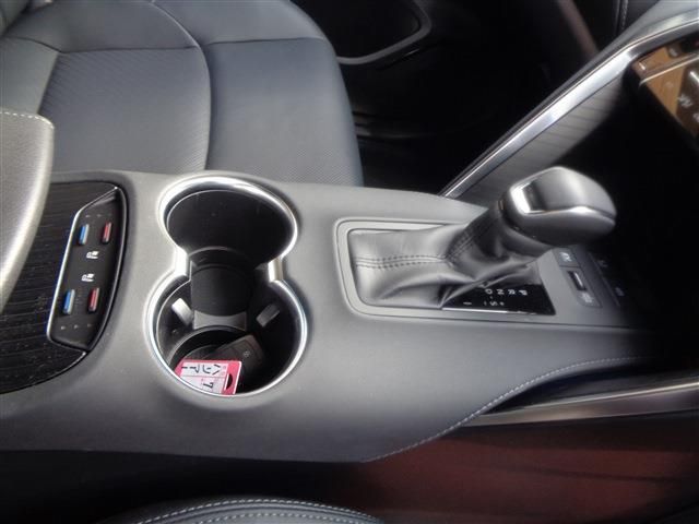 TOYOTA HARRIER HYBRID 2025 Image 31