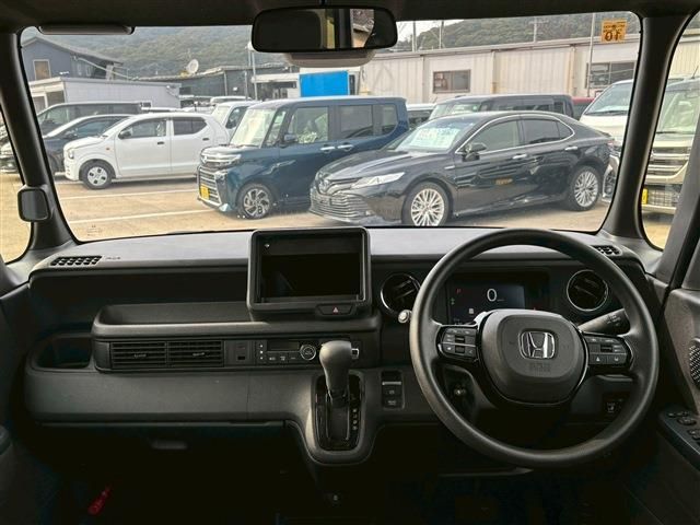 HONDA N BOX CUSTOM 2023 Image 31