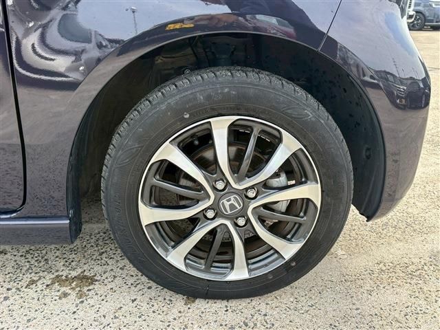 HONDA N BOX CUSTOM 2023 Image 31