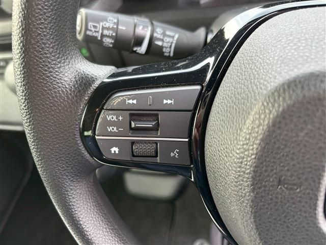 HONDA N BOX CUSTOM 2023 Image 31