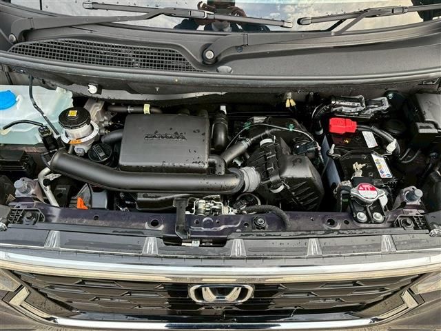 HONDA N BOX CUSTOM 2023 Image 31