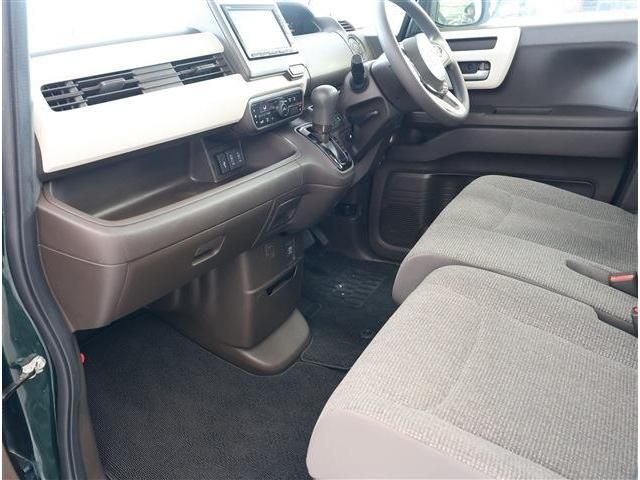 HONDA N BOX 2022 Image 31