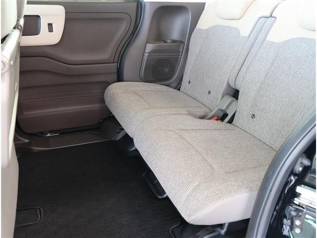 HONDA N BOX 2022 Image 31