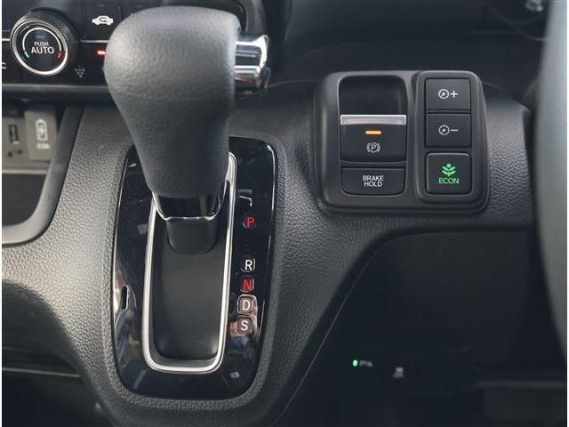 HONDA N BOX CUSTOM 2023 Image 31