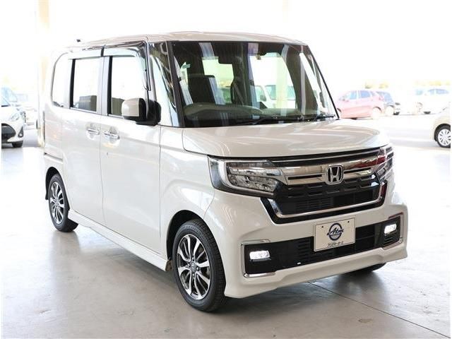 HONDA N BOX CUSTOM 2023 Image 31