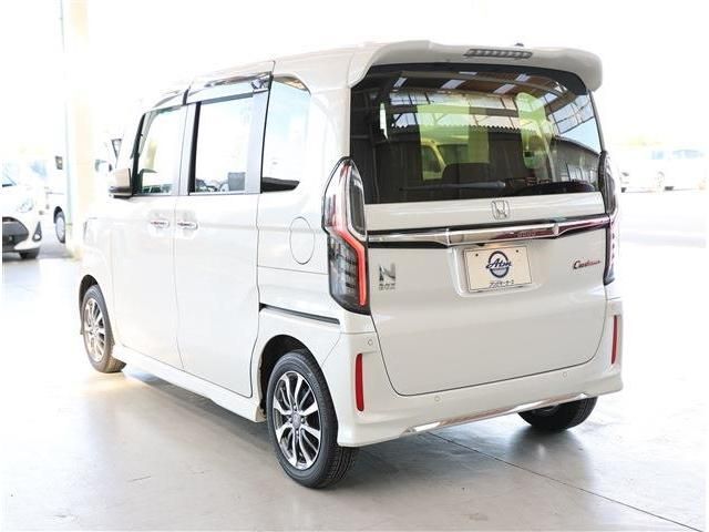 HONDA N BOX CUSTOM 2023 Image 31