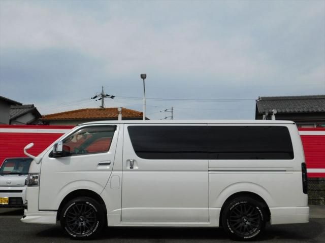 TOYOTA HIACE VAN 4WD 2021 Image 31