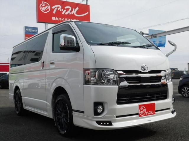 TOYOTA HIACE VAN 4WD 2021 Image 31