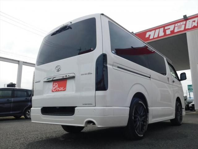 TOYOTA HIACE VAN 4WD 2021 Image 31