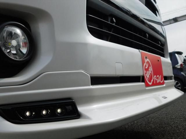 TOYOTA HIACE VAN 4WD 2021 Image 31