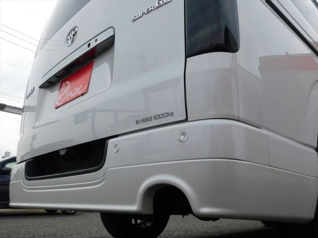 TOYOTA HIACE VAN 4WD 2021 Image 31