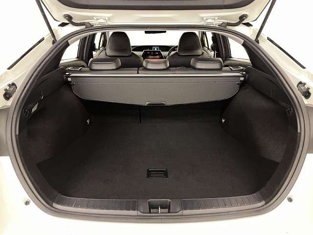 TOYOTA PRIUS 2019 Image 31