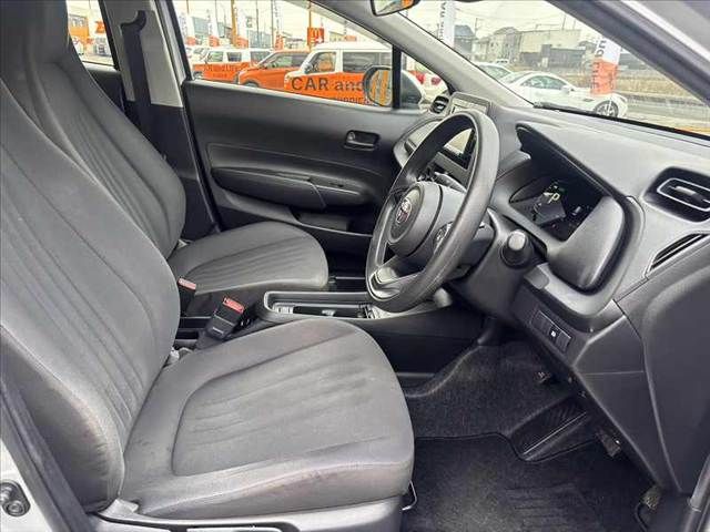 TOYOTA AQUA 2022 Image 31