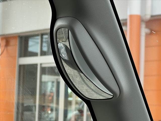 SUZUKI SPACIA GEAR 2019 Image 31