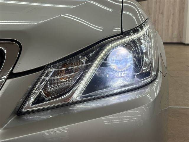 TOYOTA CROWN SEDAN HYBRID 2013 Image 31