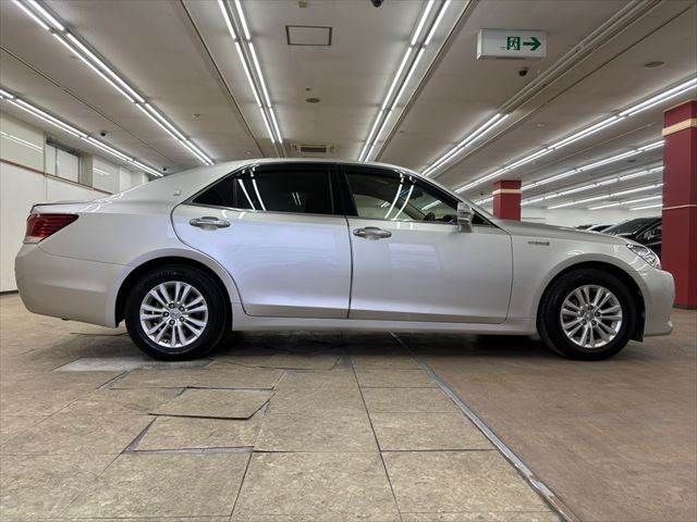 TOYOTA CROWN SEDAN HYBRID 2013 Image 31