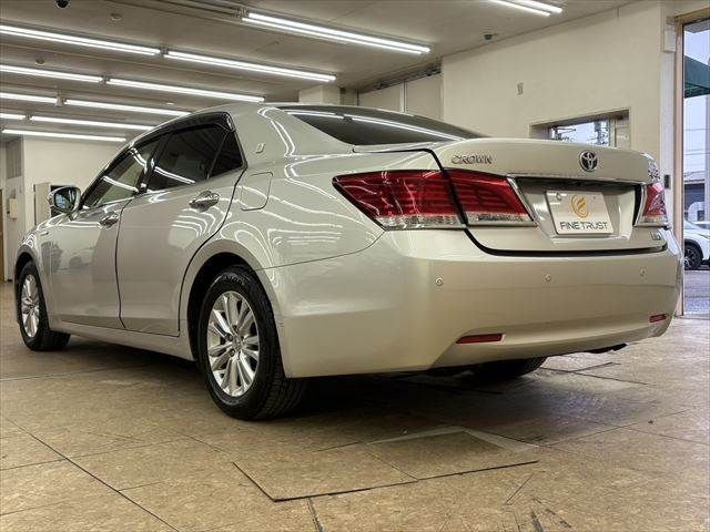 TOYOTA CROWN SEDAN HYBRID 2013 Image 31