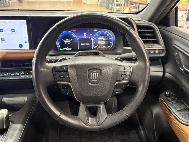 TOYOTA CROWN CROSSOVER 2022 Image 31