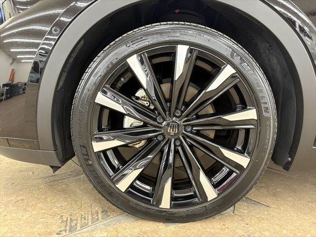 TOYOTA CROWN CROSSOVER 2022 Image 31