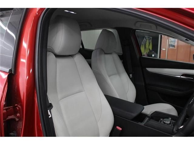 MAZDA 3 SEDAN 2019 Image 31