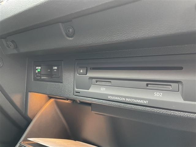 VOLKSWAGEN T-ROC 2021 Image 31