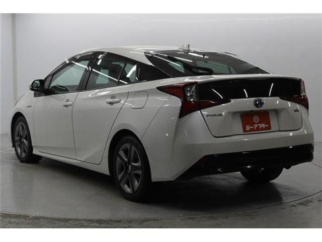 TOYOTA PRIUS 2019 Image 31