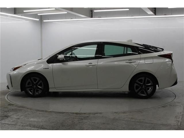 TOYOTA PRIUS 2019 Image 31