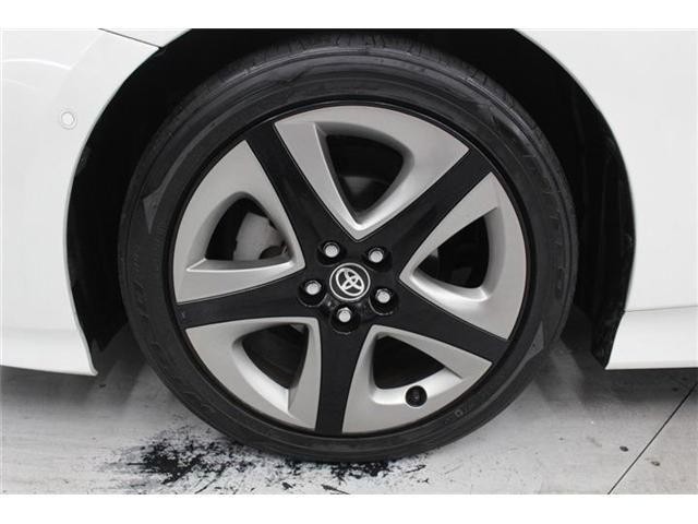 TOYOTA PRIUS 2019 Image 31