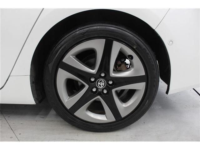 TOYOTA PRIUS 2019 Image 31