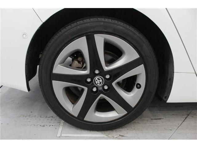 TOYOTA PRIUS 2019 Image 31