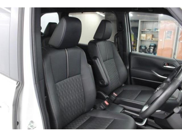 TOYOTA NOAH HYBRID 2022 Image 31